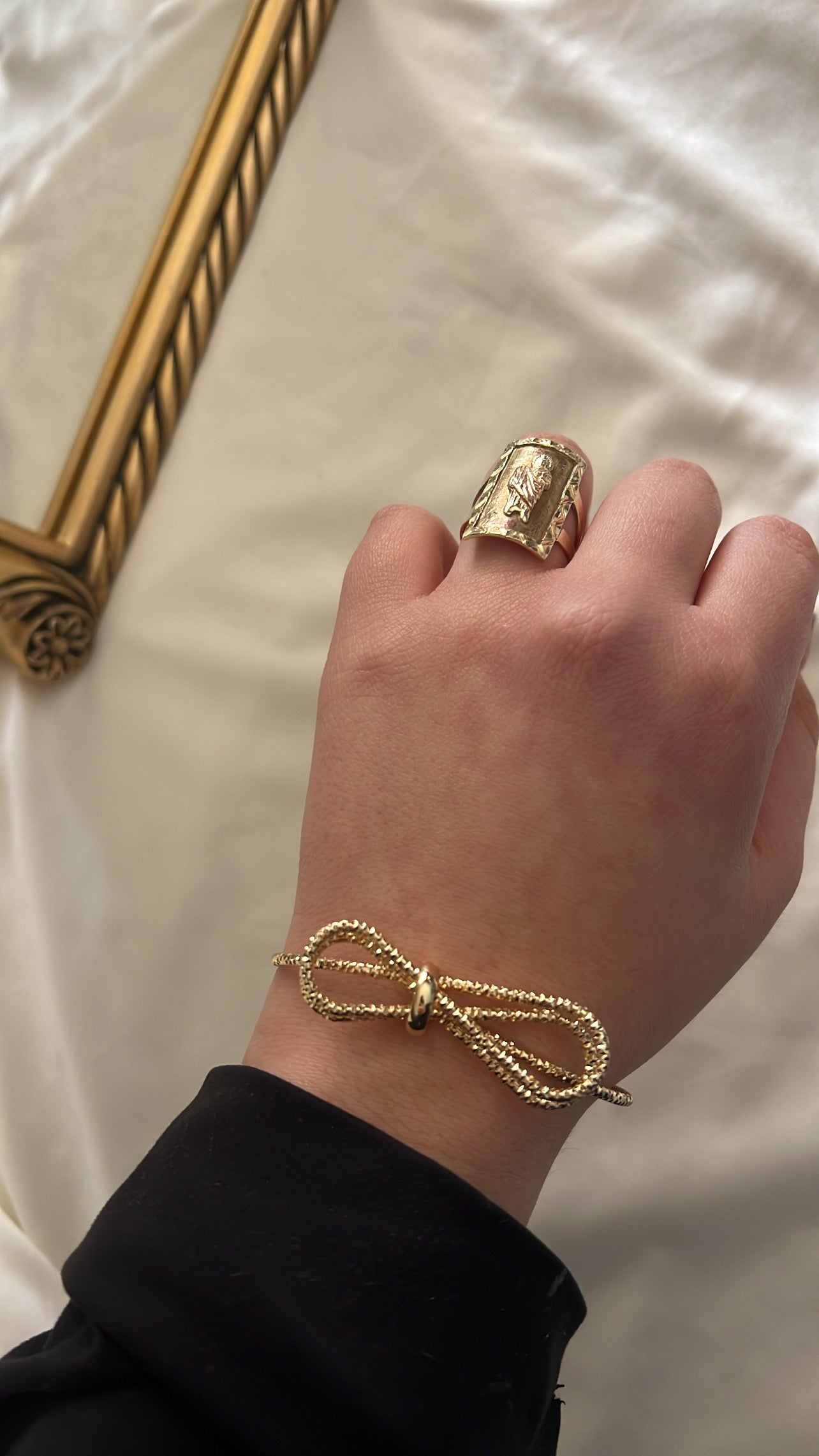 Gold Bow Bracelet