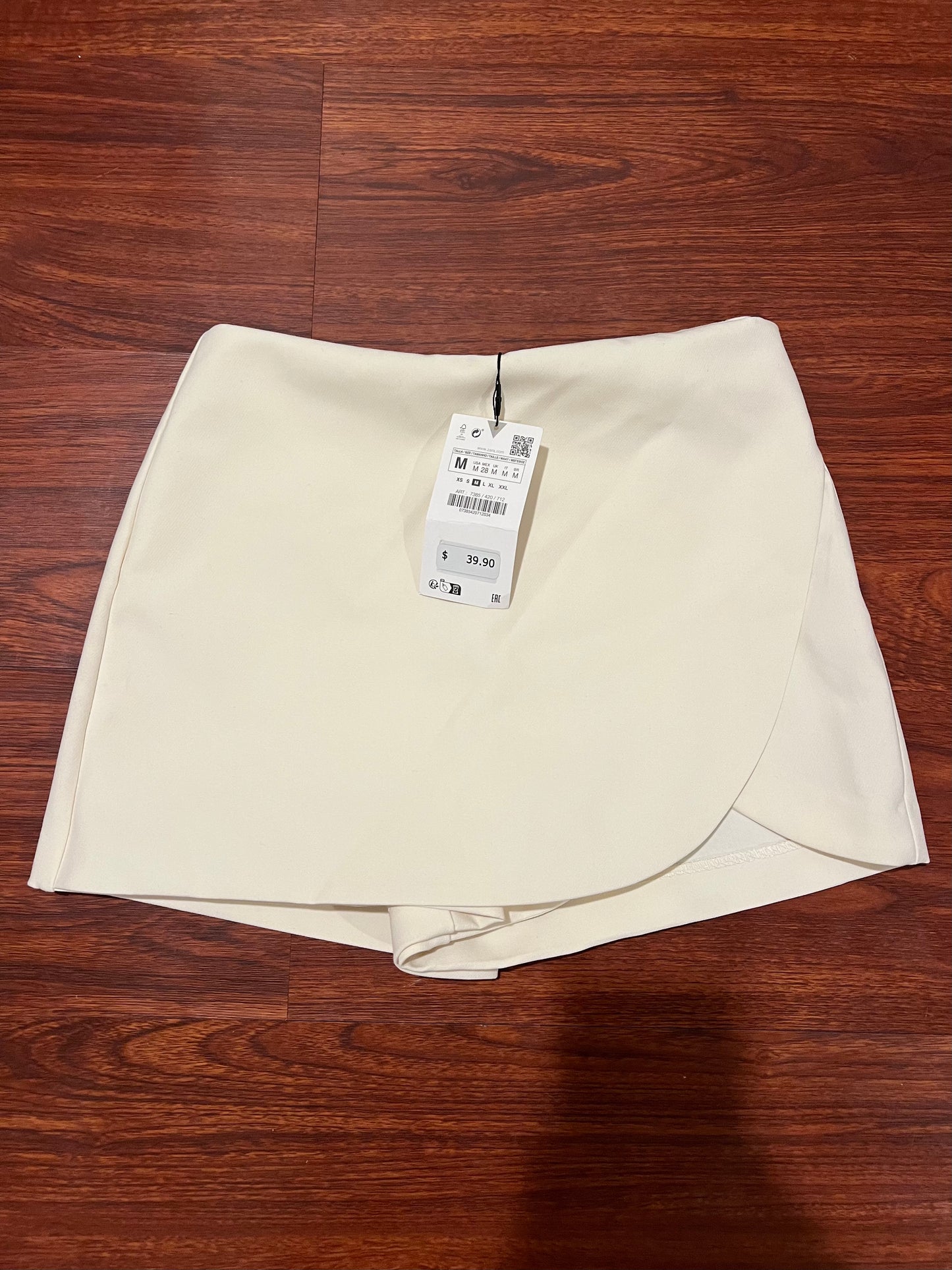 Zara White Skort