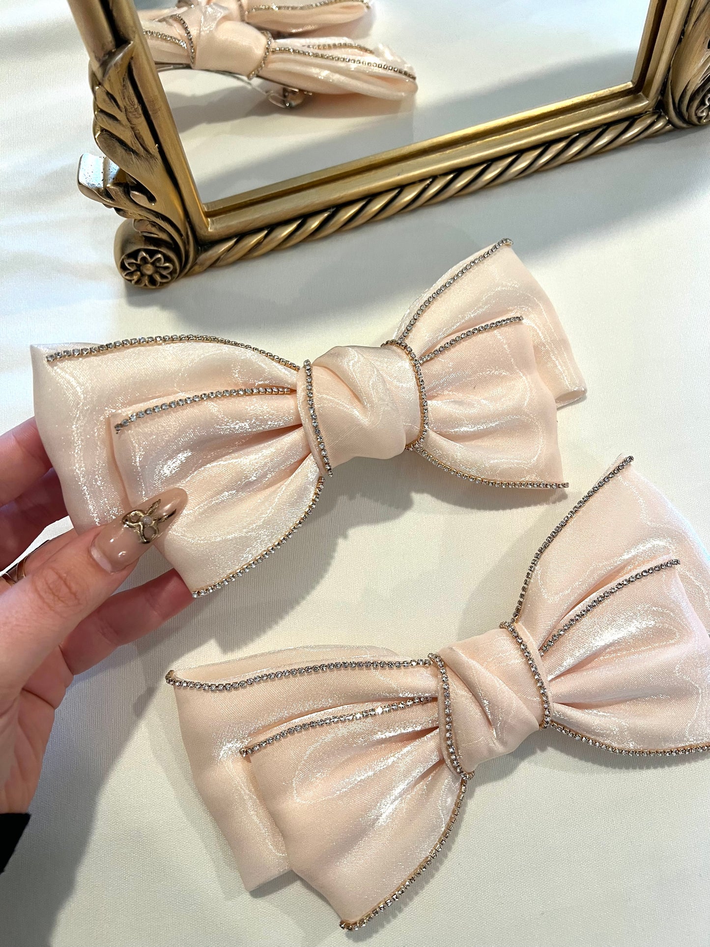 Light Pink “ IT GIRL” bows