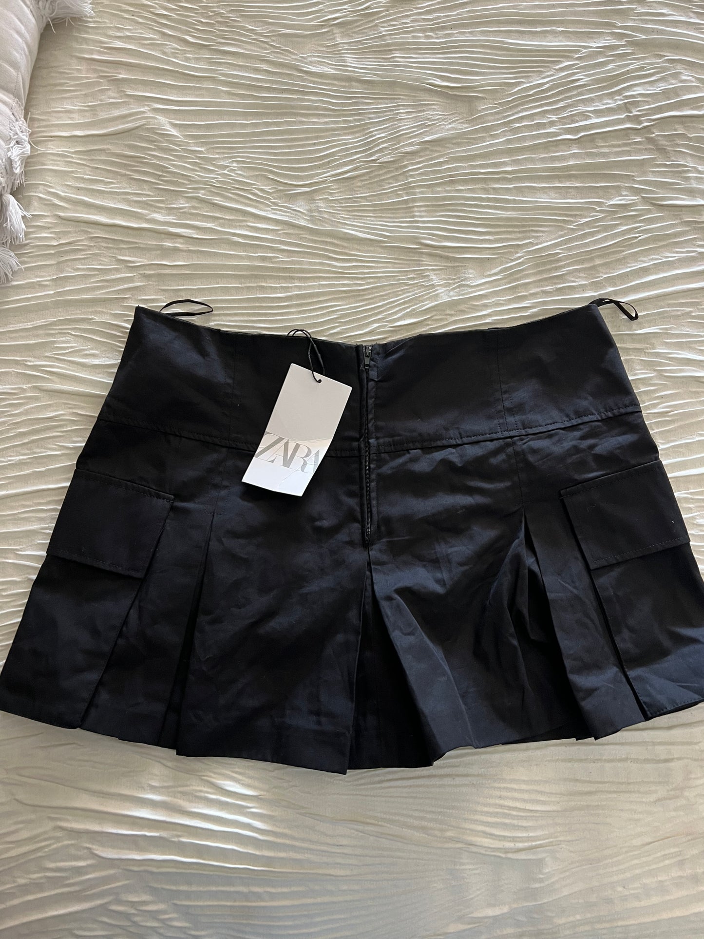 New Black Zara Skirt