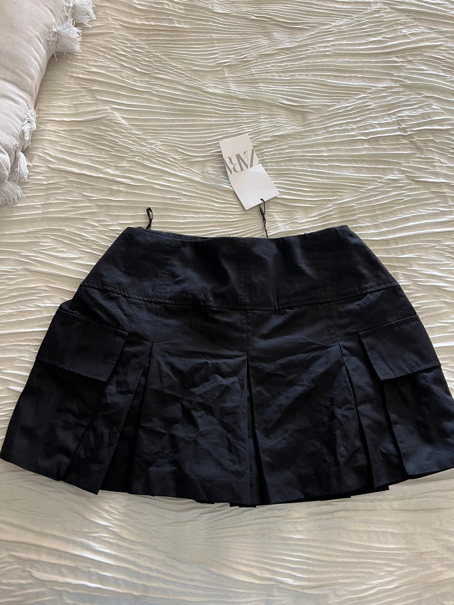 New Black Zara Skirt