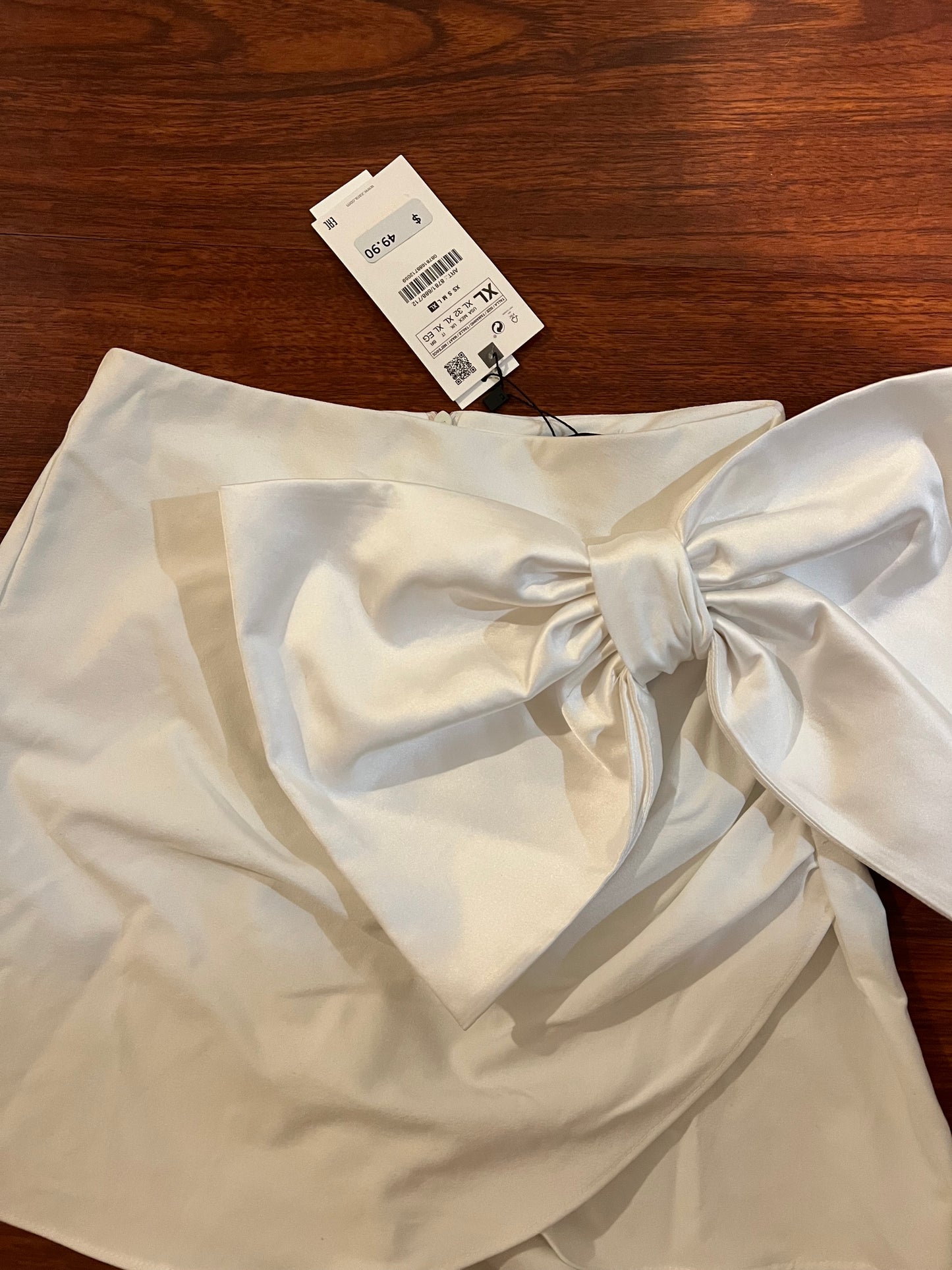 Zara White Bow Skirt